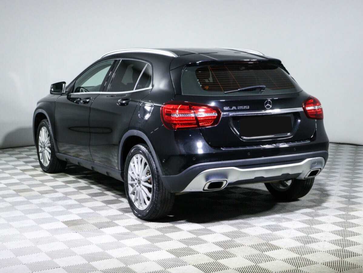 Mercedes-Benz GLA с пробегом — 2017 год. Фото: #6