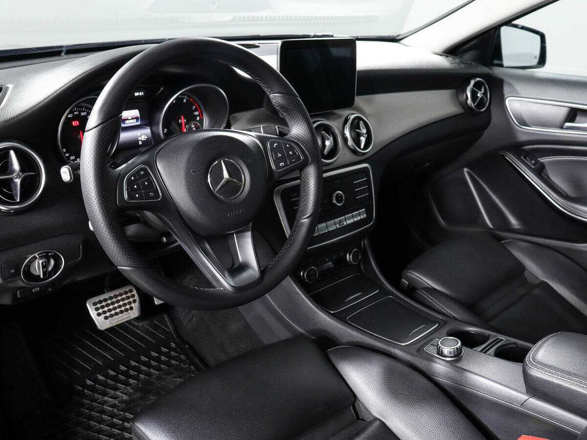Mercedes-Benz GLA с пробегом — 2017 год. Фото: #13