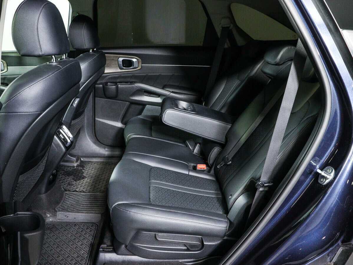 Kia Sorento с пробегом — 2020 год. Фото: #9