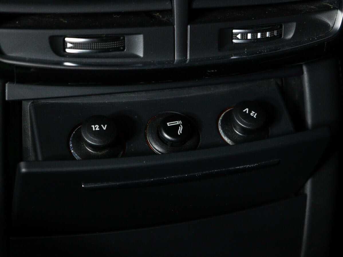 Audi A8 с пробегом — 2015 год. Фото: #20