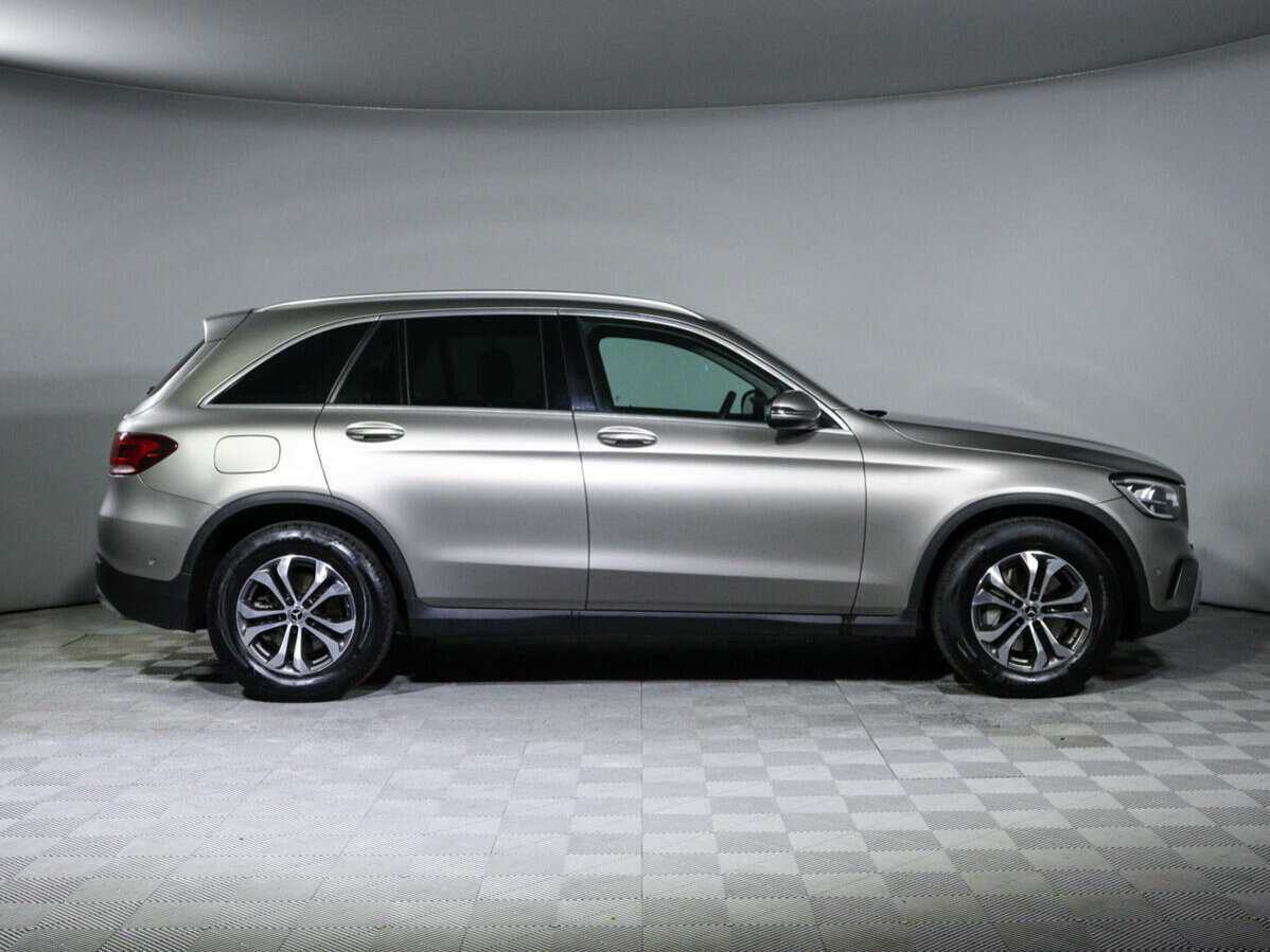 Mercedes-Benz GLC с пробегом — 2019 год. Фото: #3