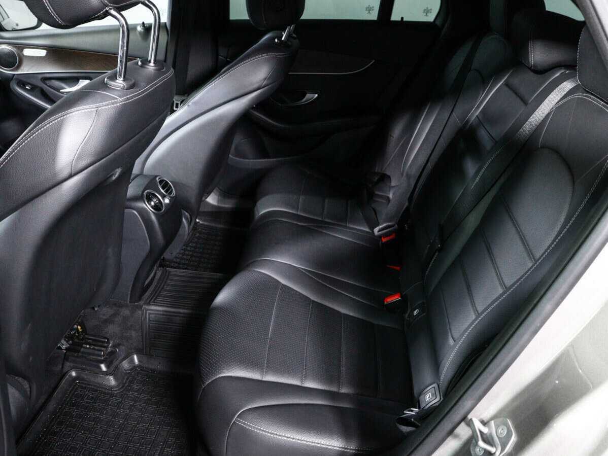 Mercedes-Benz GLC с пробегом — 2019 год. Фото: #9