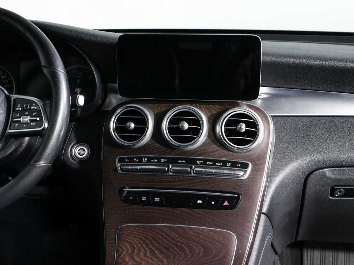 Mercedes-Benz GLC с пробегом — 2019 год. Фото: #12