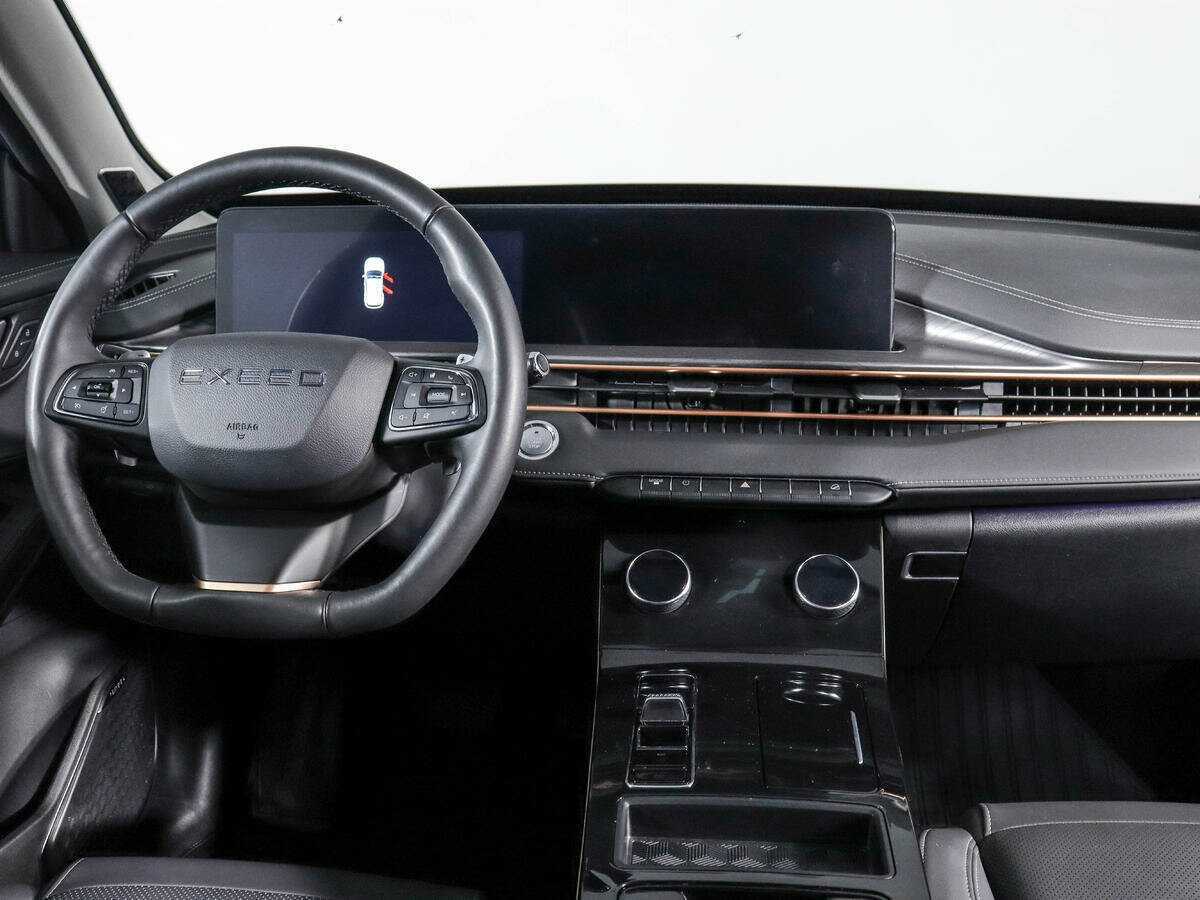 EXEED LX с пробегом — 2023 год. Фото: #11