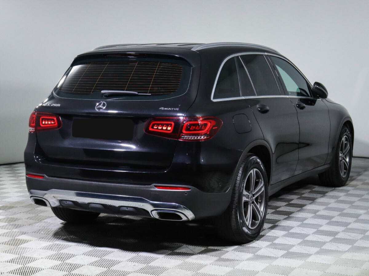 Mercedes-Benz GLC с пробегом — 2021 год. Фото: #3
