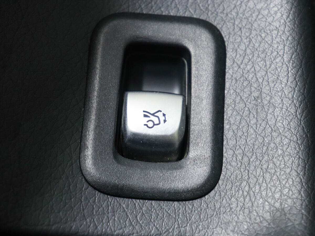 Mercedes-Benz GLC с пробегом — 2021 год. Фото: #14