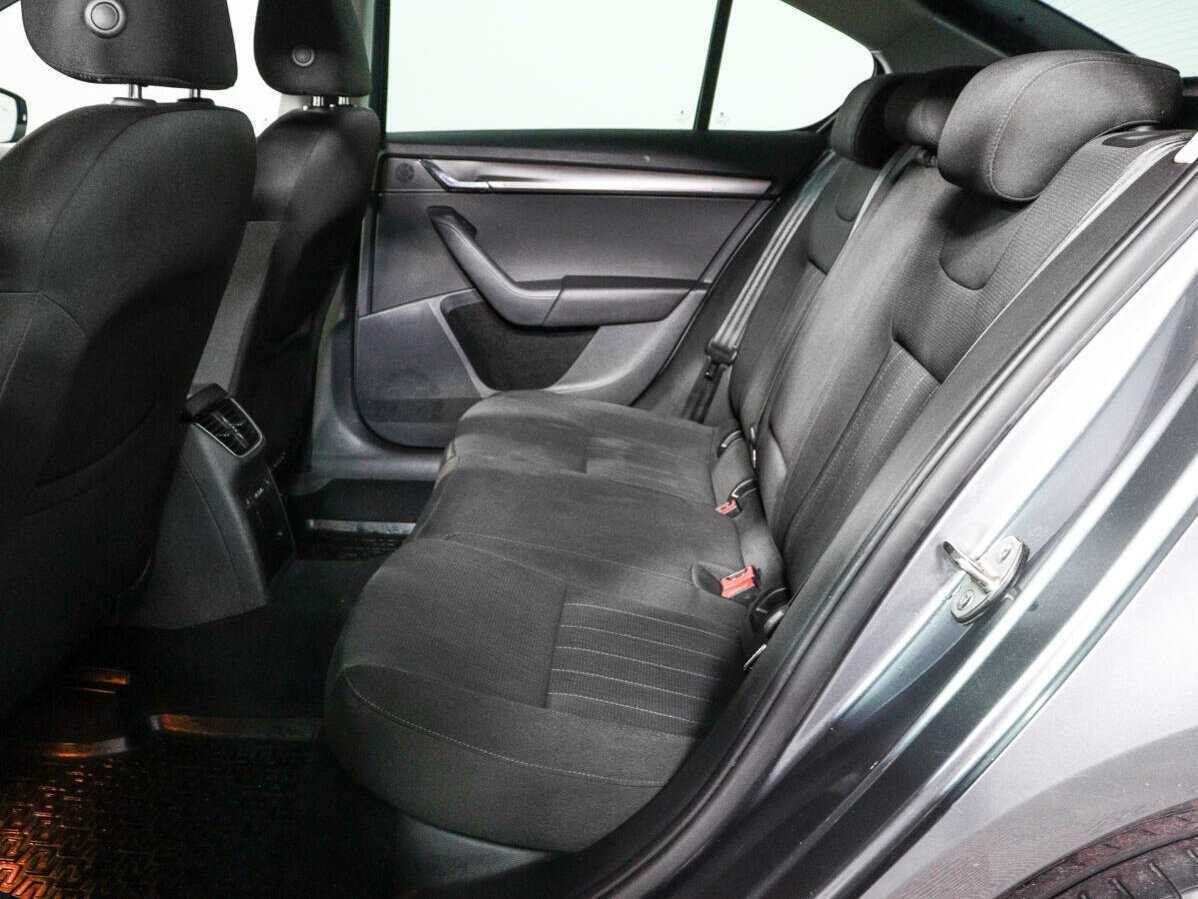 Skoda Octavia с пробегом — 2019 год. Фото: #7