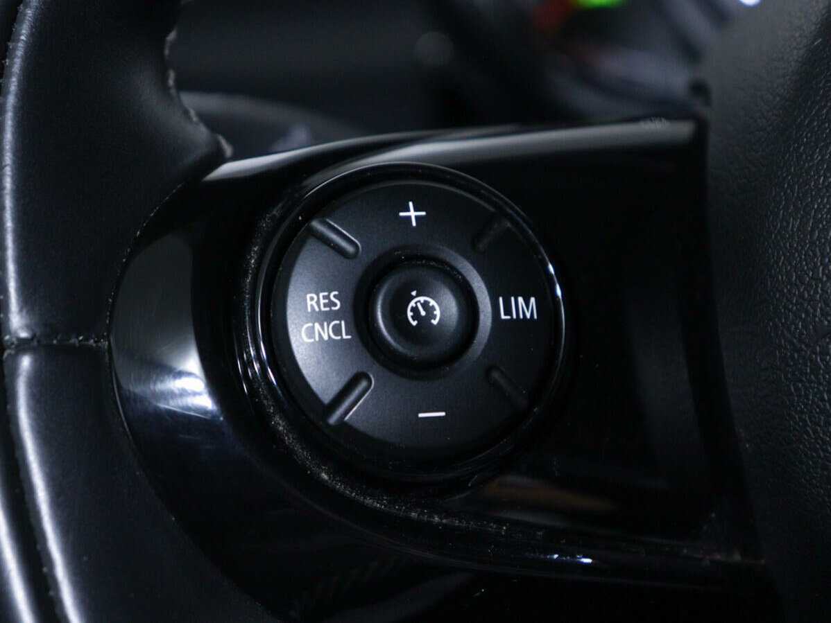 Mini Hatch с пробегом — 2018 год. Фото: #19