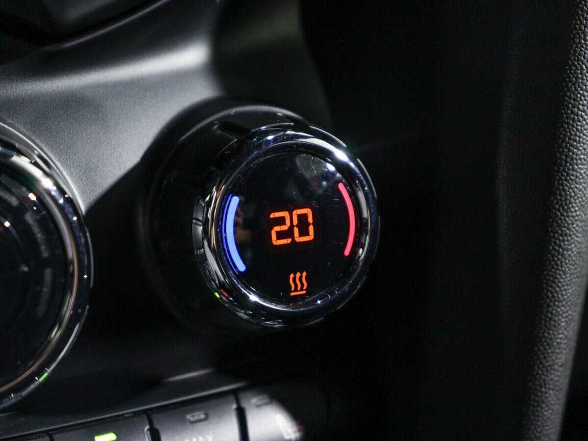 Mini Hatch с пробегом — 2018 год. Фото: #21