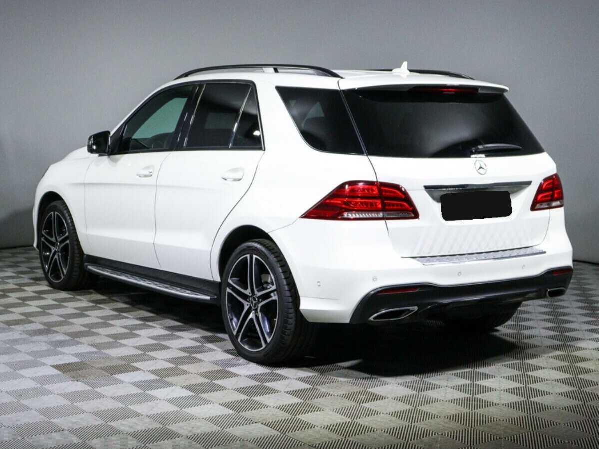 Mercedes-Benz GLE с пробегом — 2015 год. Фото: #5