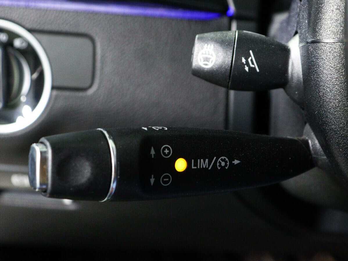 Mercedes-Benz GLE с пробегом — 2015 год. Фото: #13