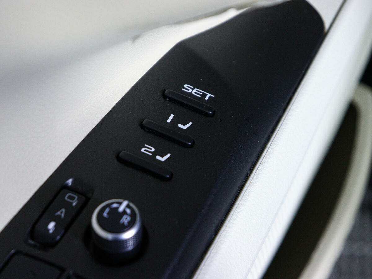 Toyota Camry с пробегом — 2021 год. Фото: #17