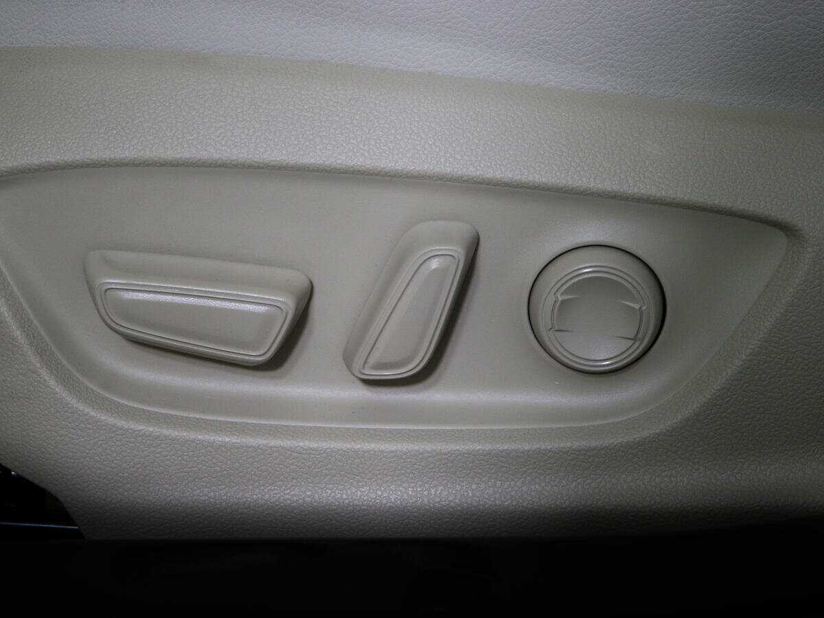 Toyota Camry с пробегом — 2021 год. Фото: #18