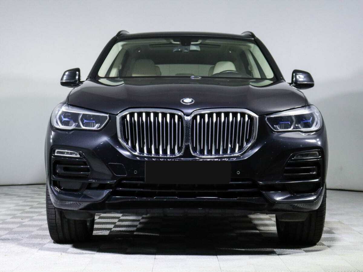 BMW X5 с пробегом — 2019 год. Фото: #1