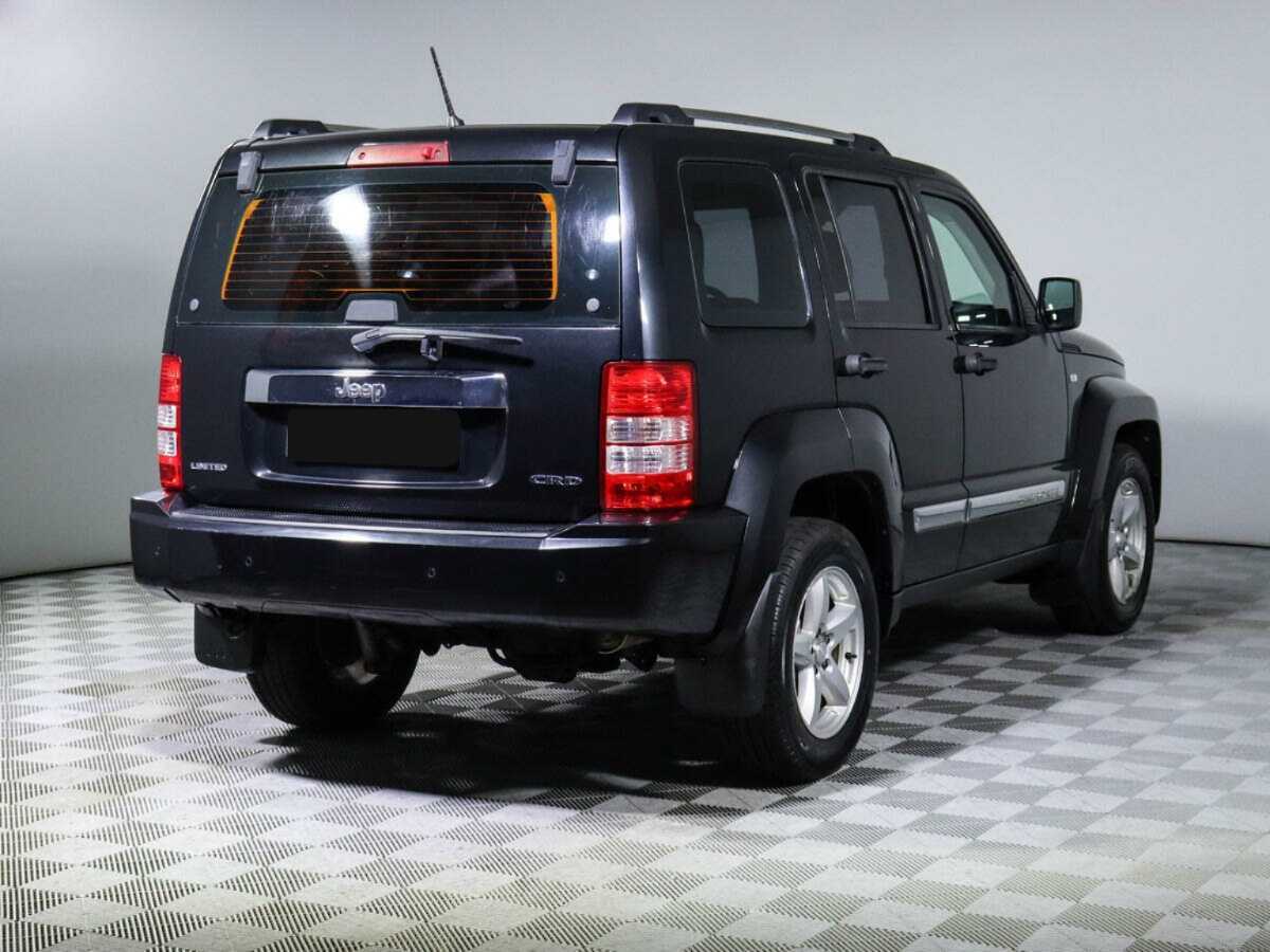 Jeep Cherokee с пробегом — 2010 год. Фото: #3