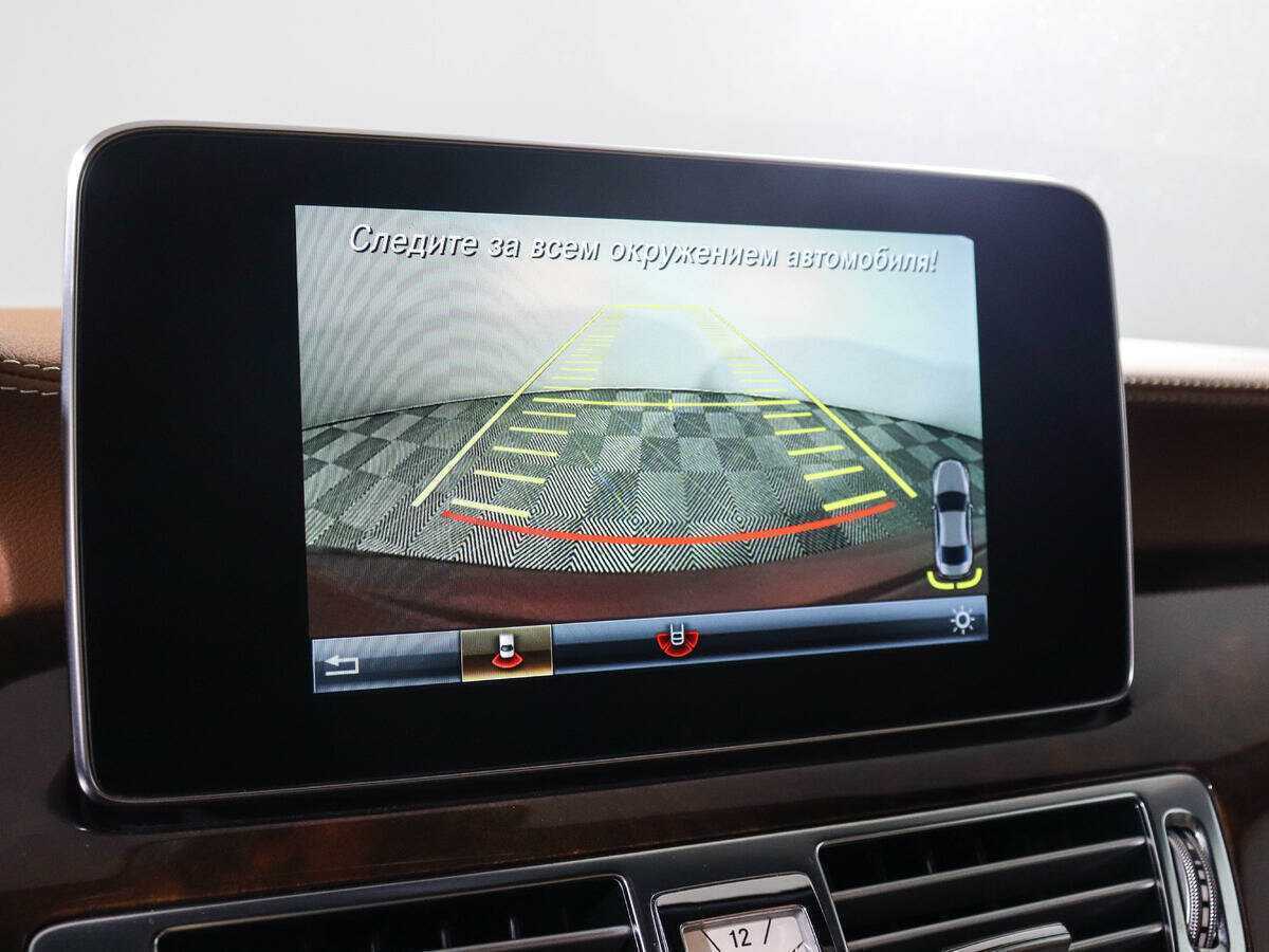 Mercedes-Benz CLS с пробегом — 2014 год. Фото: #18