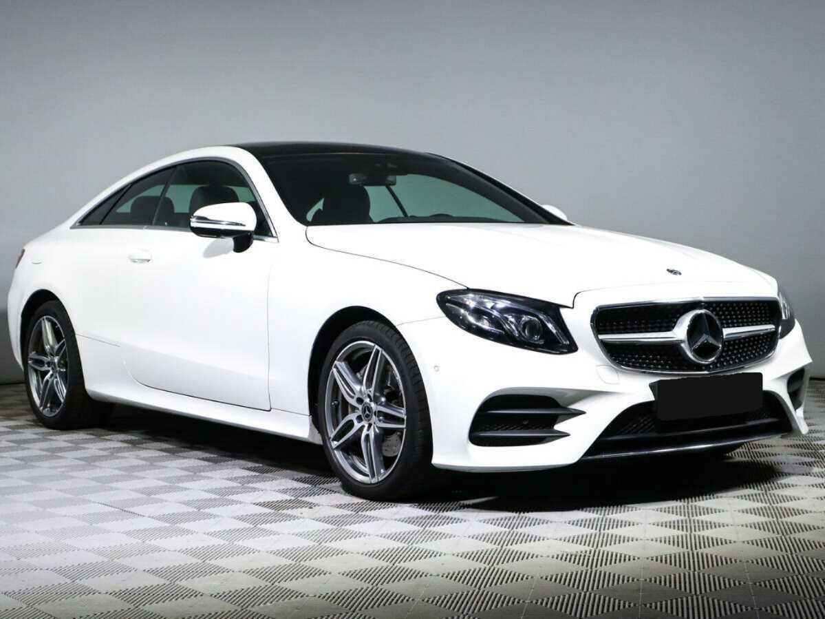 Mercedes-Benz E-Класс с пробегом — 2018 год. Фото: #2