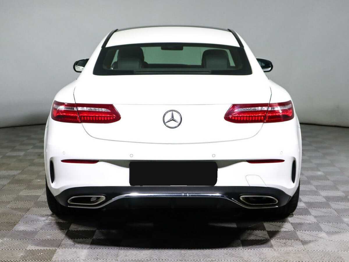 Mercedes-Benz E-Класс с пробегом — 2018 год. Фото: #4
