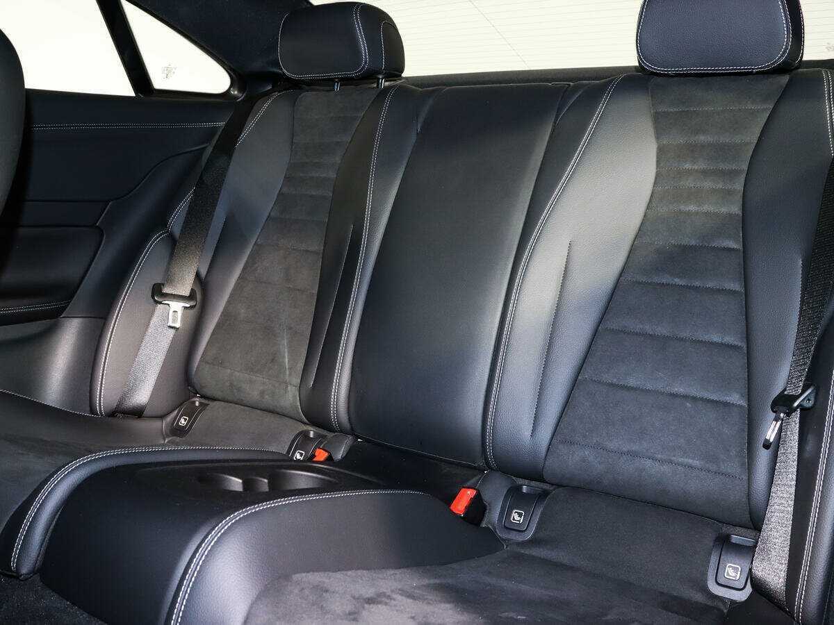 Mercedes-Benz E-Класс с пробегом — 2018 год. Фото: #7