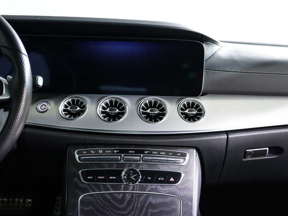 Mercedes-Benz E-Класс с пробегом — 2018 год. Фото: #10