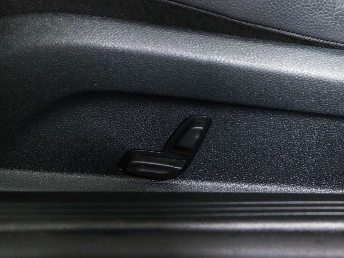 Mercedes-Benz E-Класс с пробегом — 2018 год. Фото: #19