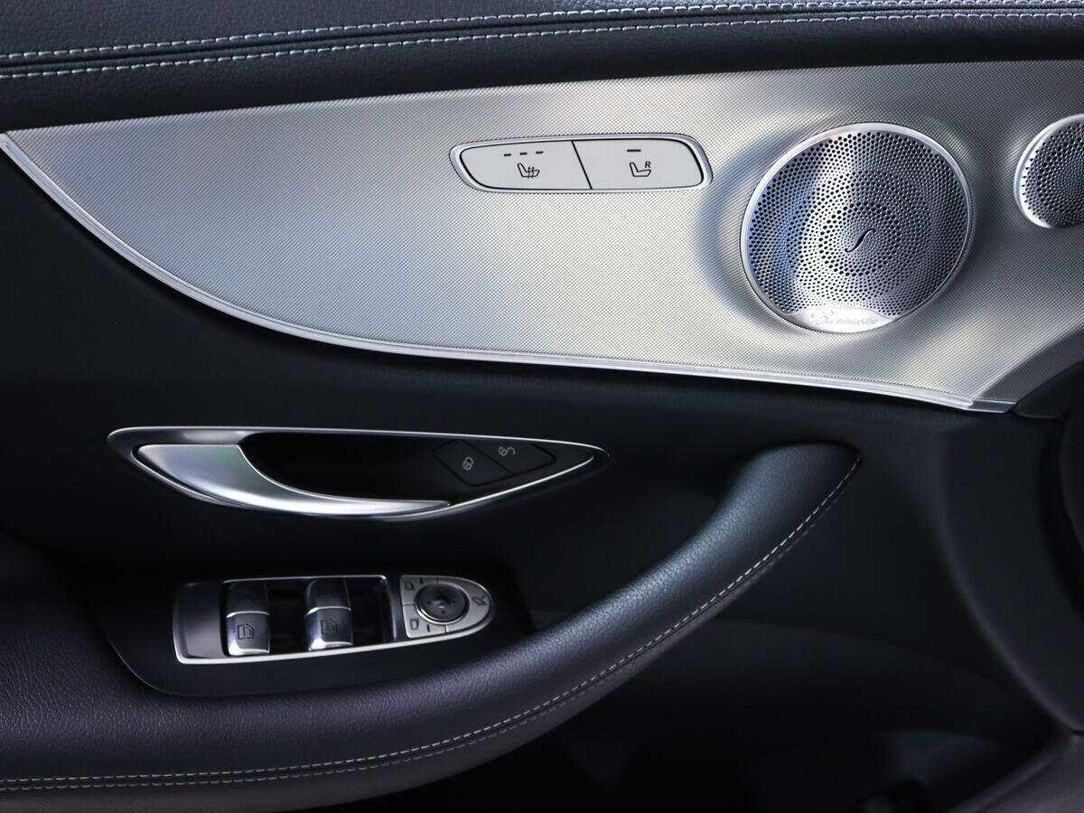 Mercedes-Benz E-Класс с пробегом — 2018 год. Фото: #21