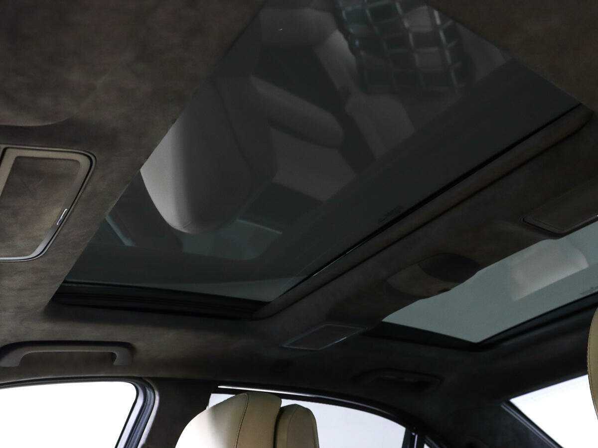 Mercedes-Benz S-Класс с пробегом — 2011 год. Фото: #20