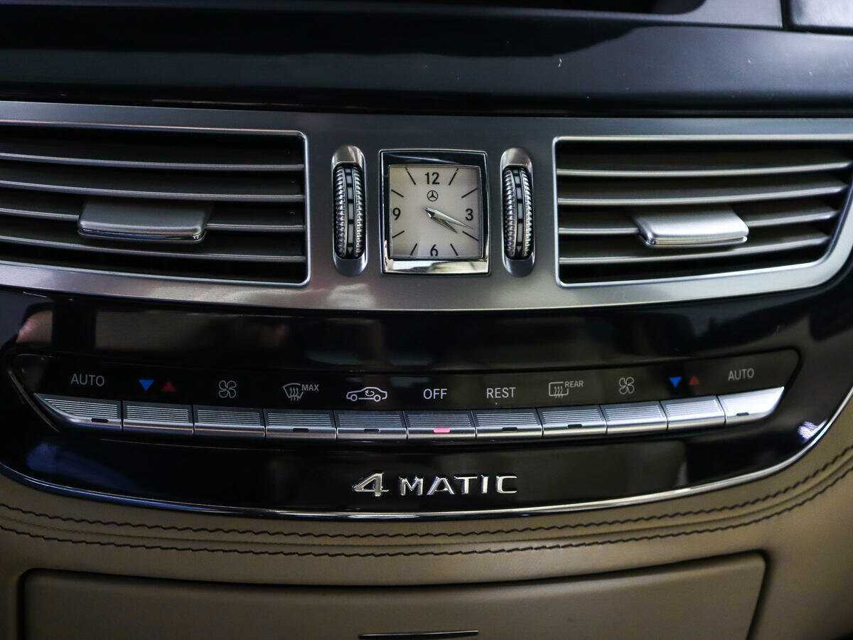 Mercedes-Benz S-Класс с пробегом — 2011 год. Фото: #21