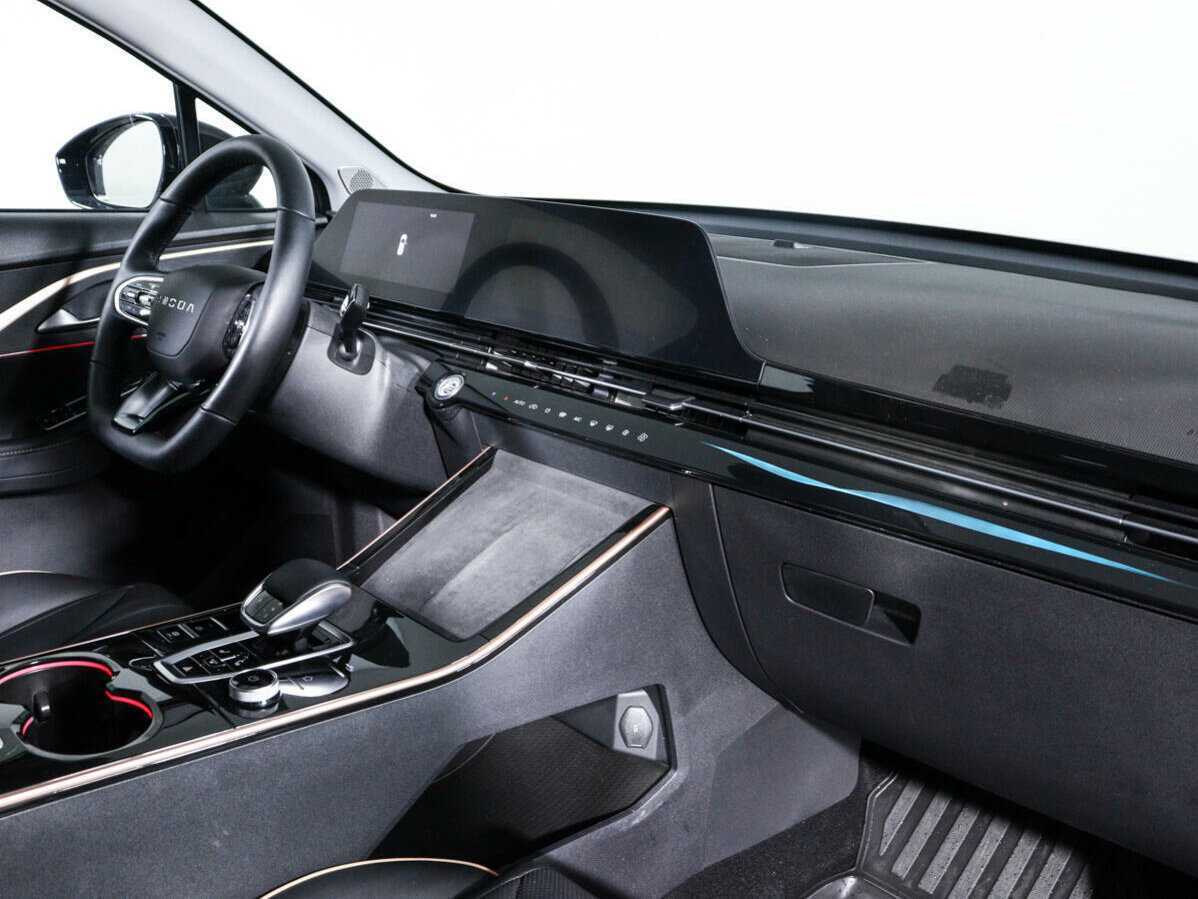 OMODA C5 с пробегом — 2023 год. Фото: #6