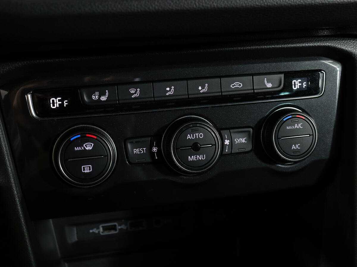 Volkswagen Tiguan с пробегом — 2018 год. Фото: #22