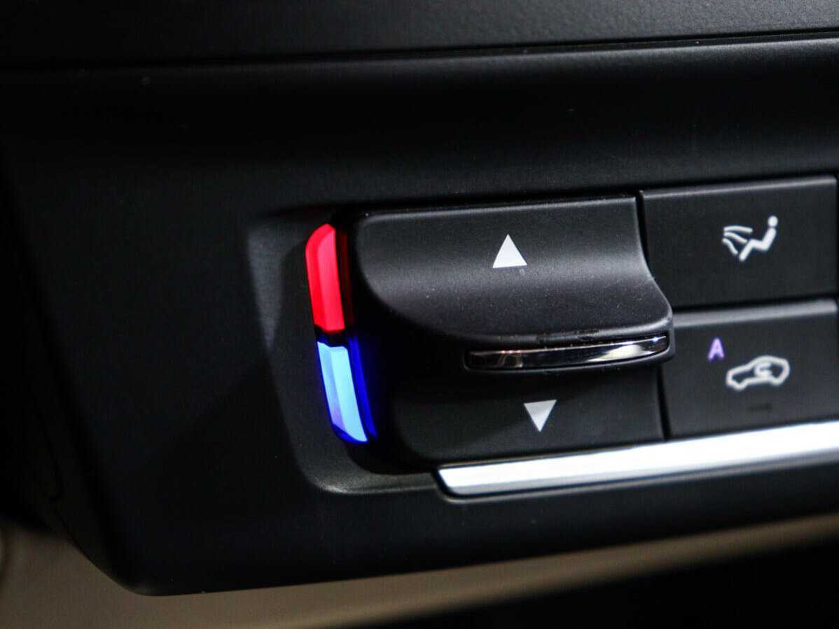 Maserati Levante с пробегом — 2016 год. Фото: #23