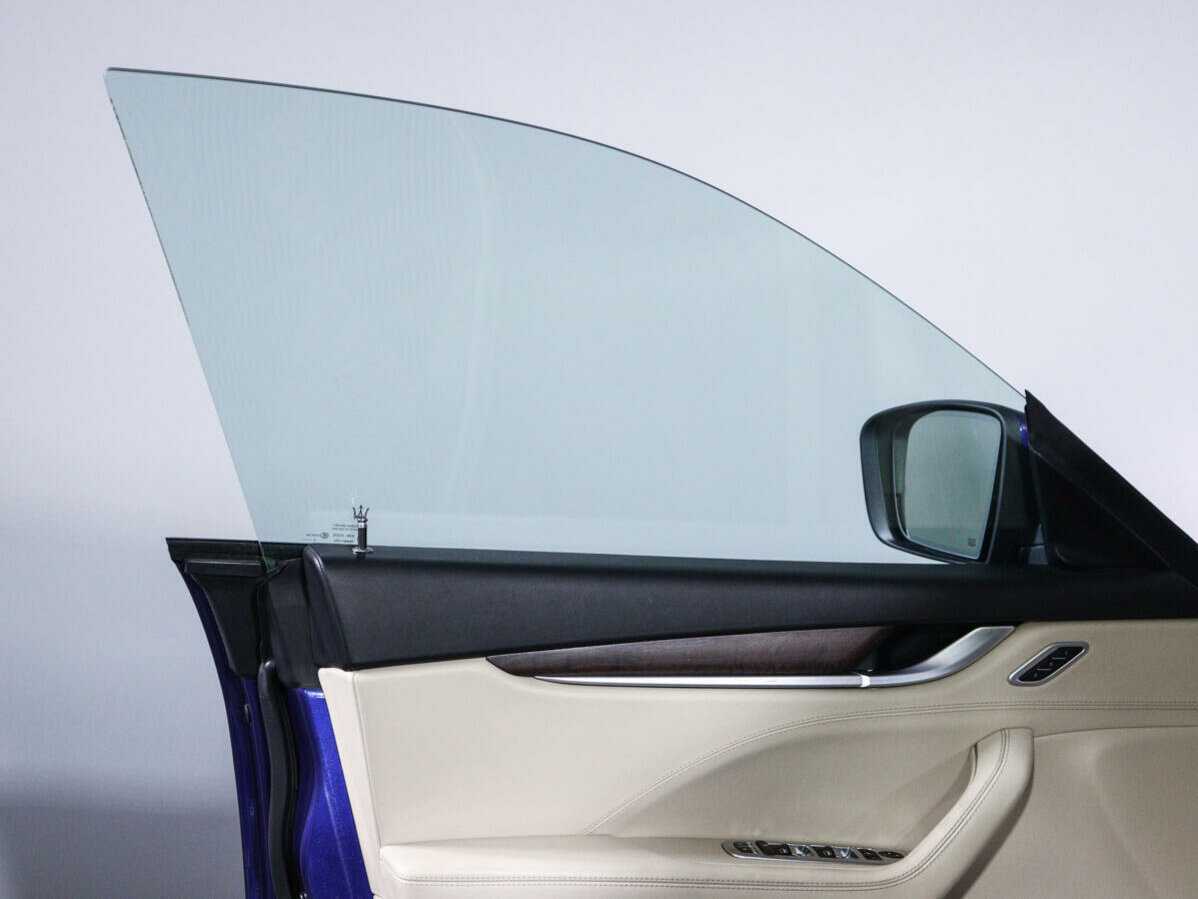 Maserati Levante с пробегом — 2016 год. Фото: #30