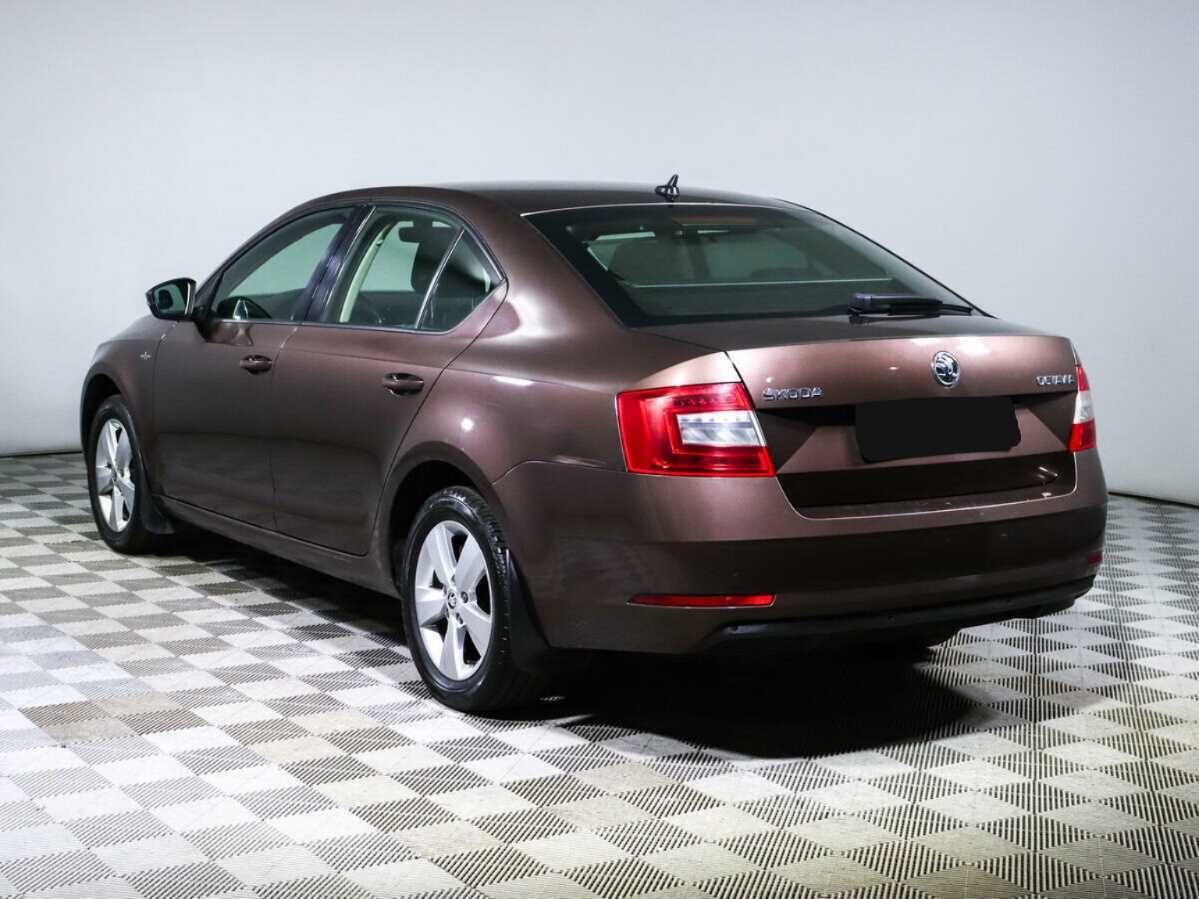 Skoda Octavia с пробегом — 2019 год. Фото: #6