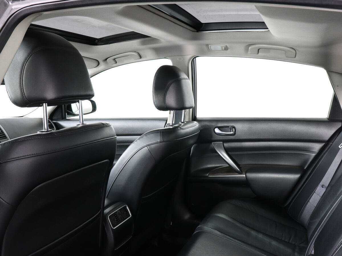 Nissan Teana с пробегом — 2011 год. Фото: #11