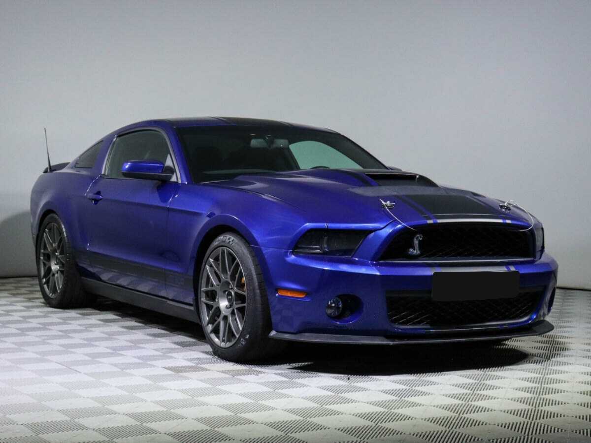 Ford Mustang с пробегом — 2011 год. Фото: #1