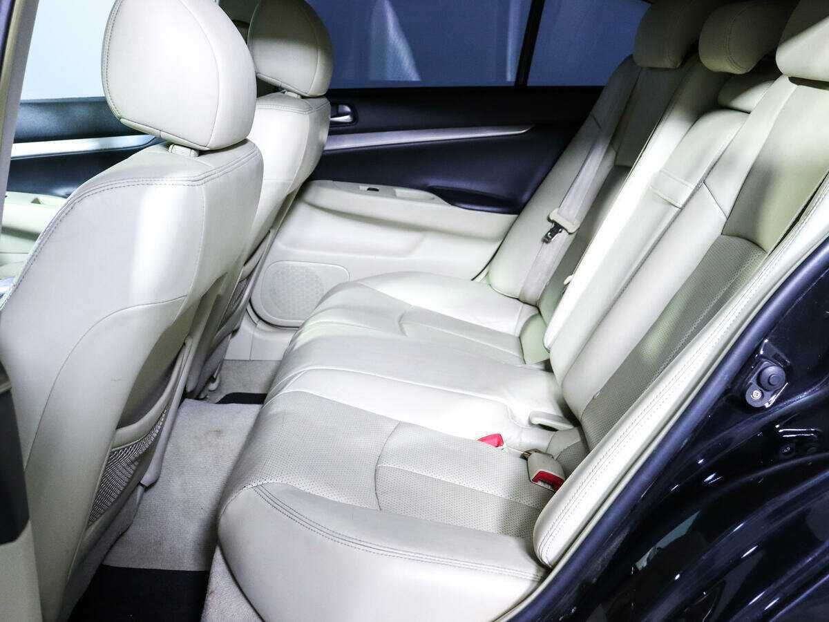 Infiniti G с пробегом — 2010 год. Фото: #7