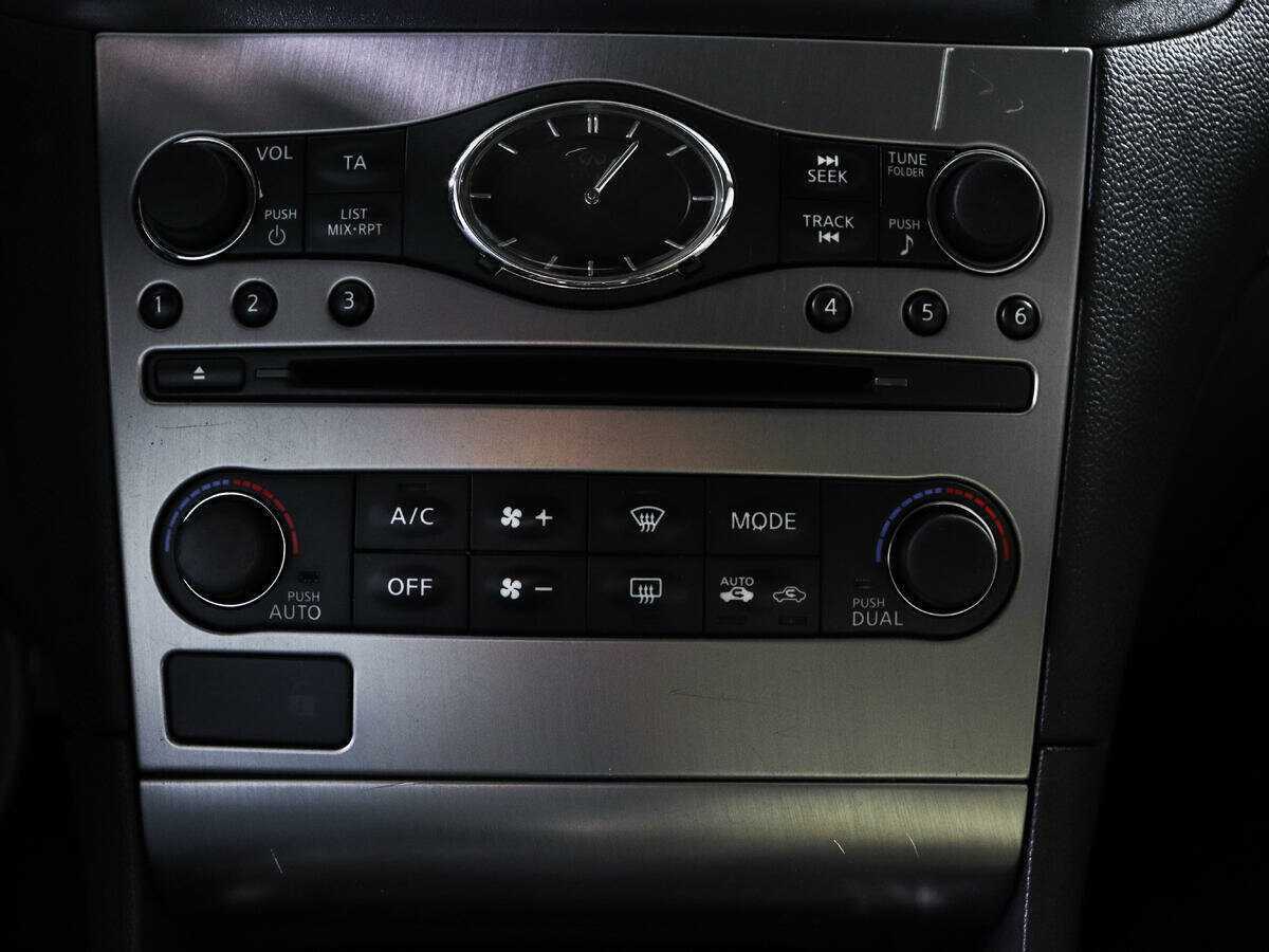 Infiniti G с пробегом — 2010 год. Фото: #17