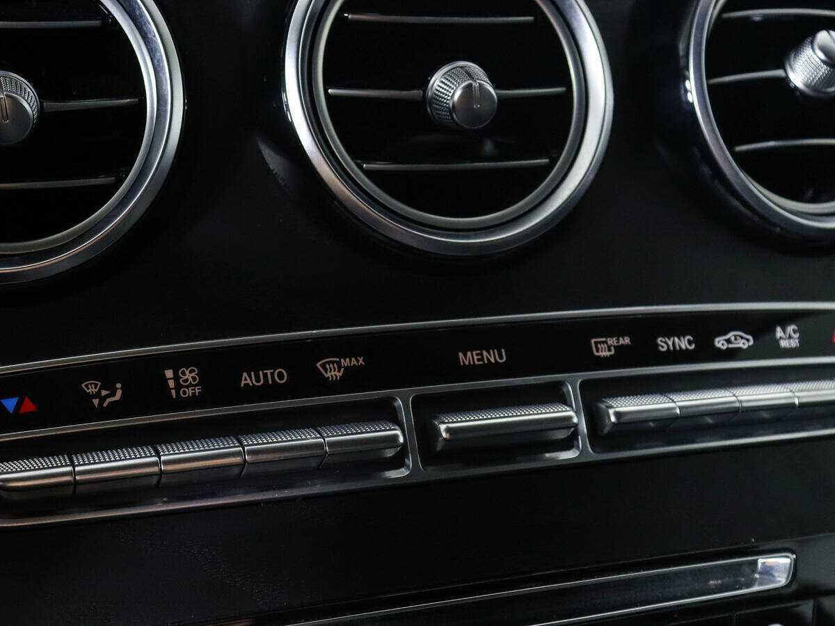 Mercedes-Benz GLC с пробегом — 2017 год. Фото: #19