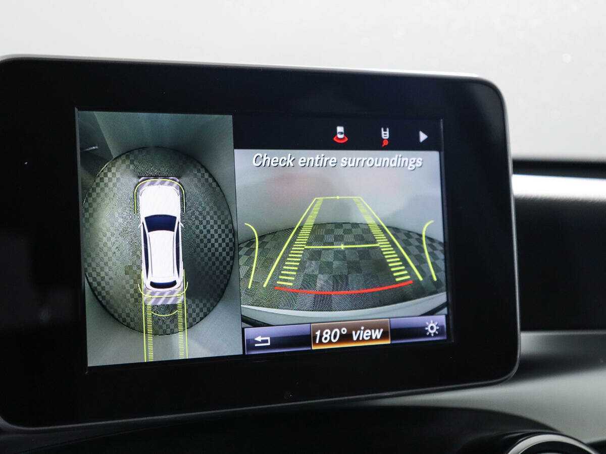 Mercedes-Benz GLC с пробегом — 2017 год. Фото: #20