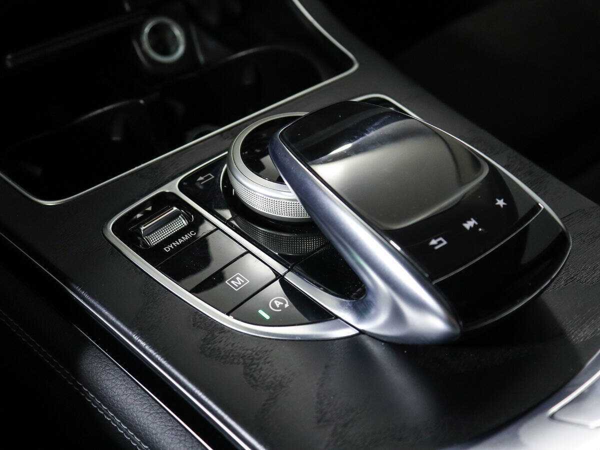 Mercedes-Benz GLC с пробегом — 2017 год. Фото: #21