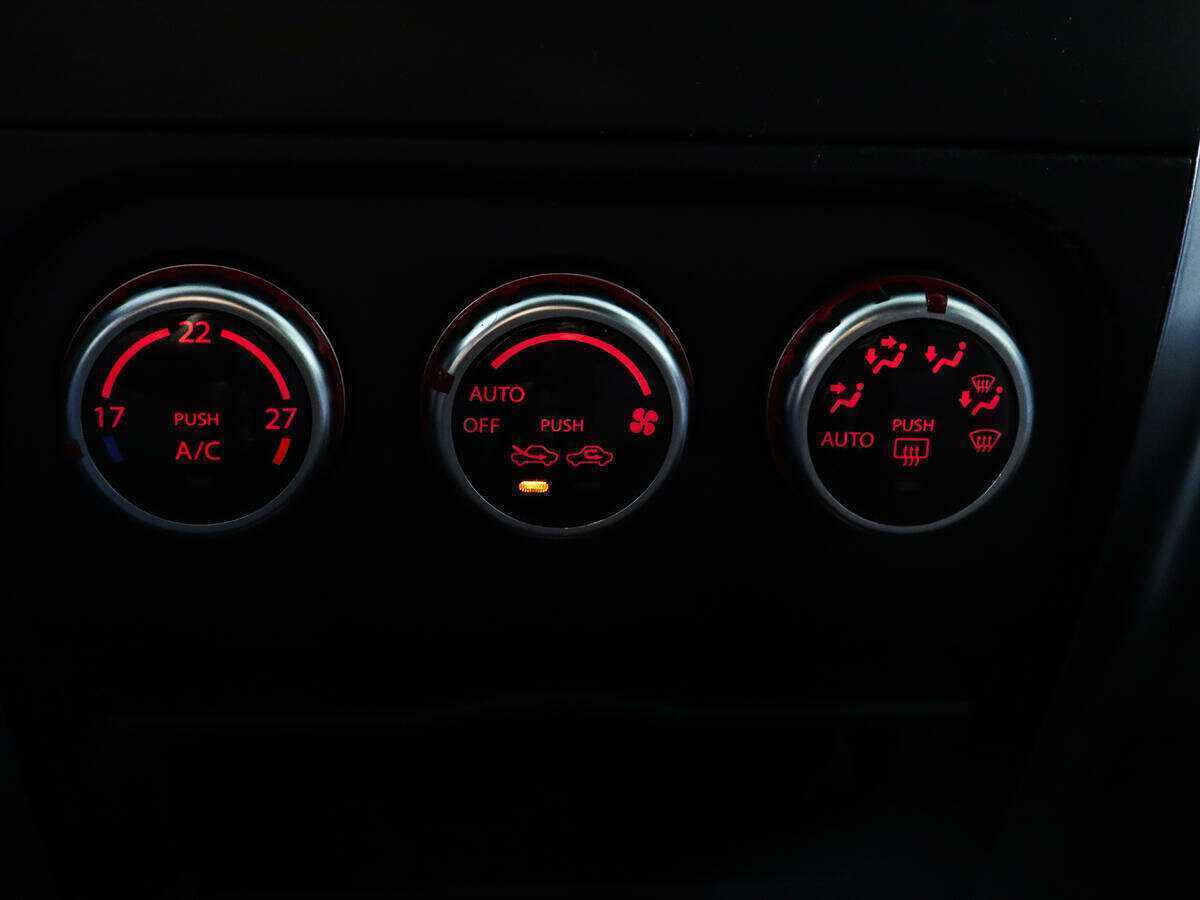 Suzuki SX4 с пробегом — 2007 год. Фото: #14