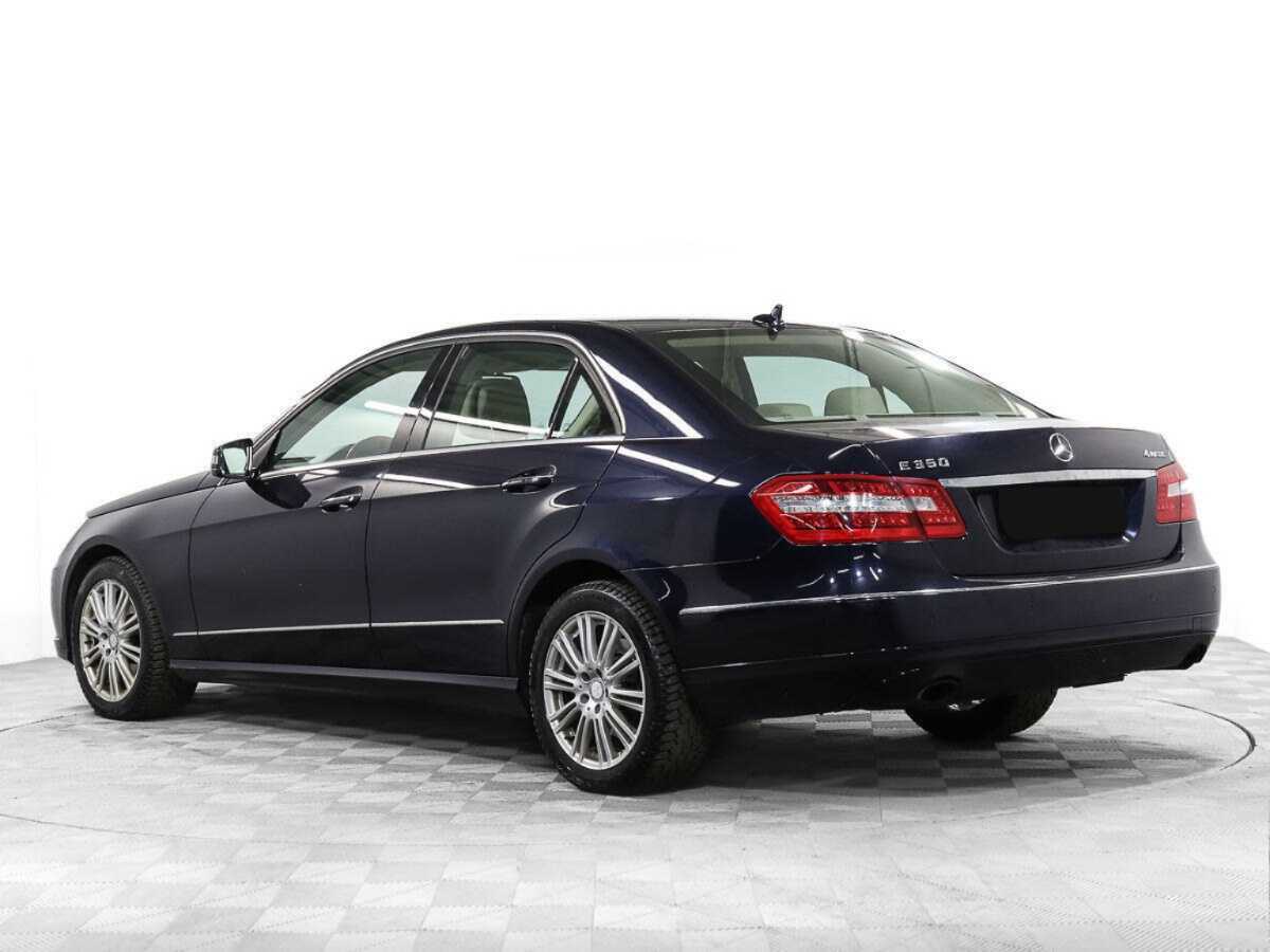 Mercedes-Benz E-Класс с пробегом — 2011 год. Фото: #2