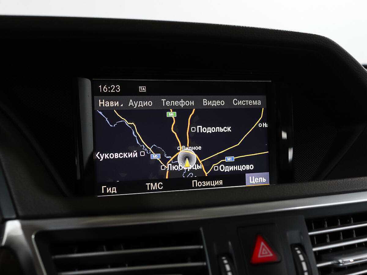 Mercedes-Benz E-Класс с пробегом — 2011 год. Фото: #13