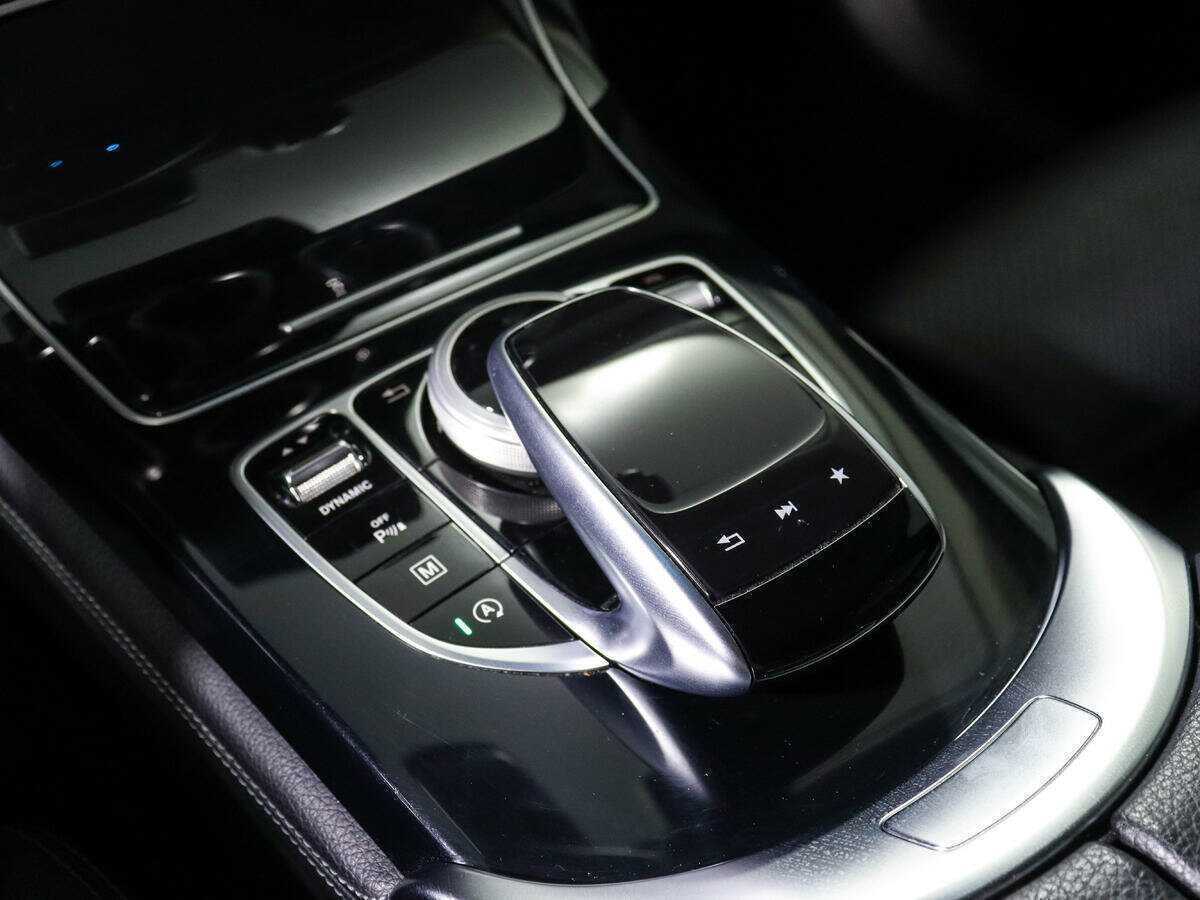 Mercedes-Benz GLC Coupe с пробегом — 2018 год. Фото: #19