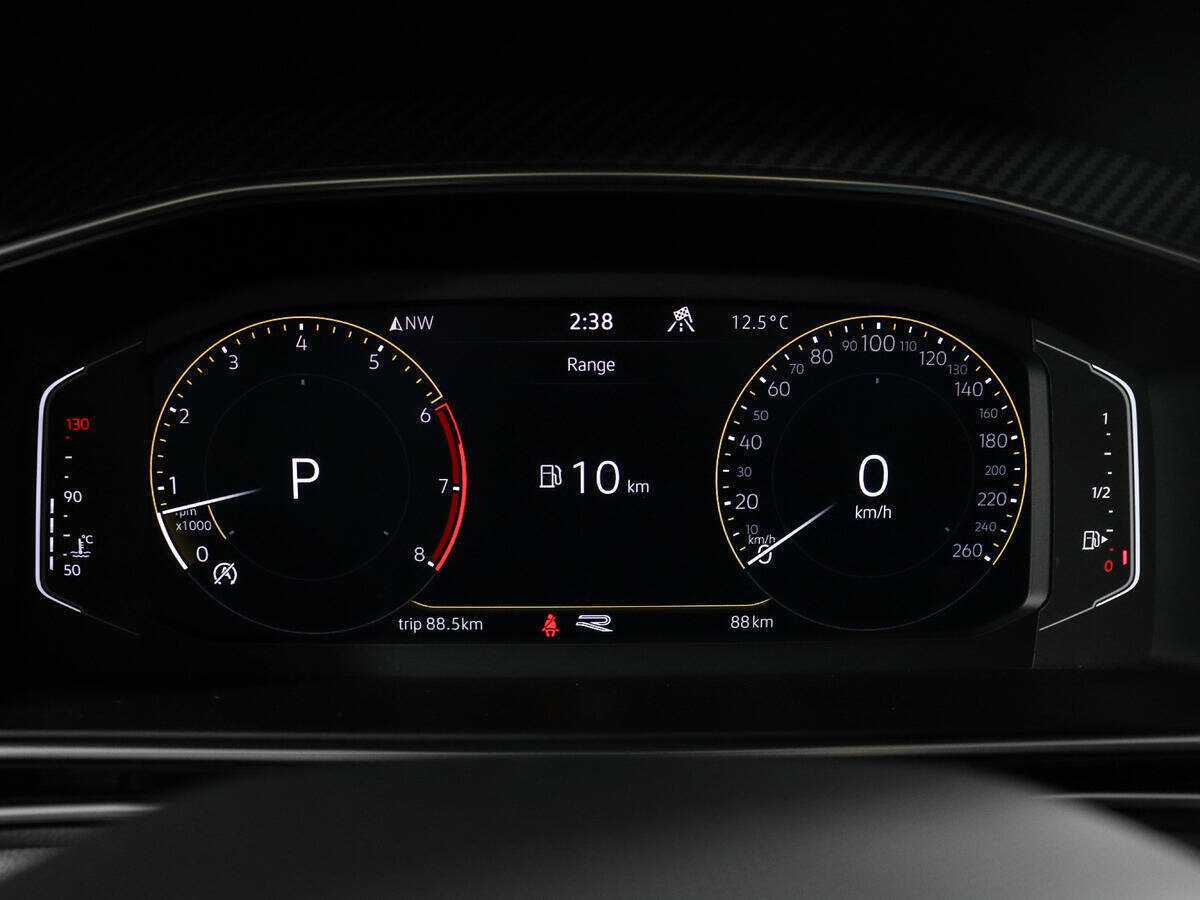 Volkswagen Tiguan с пробегом — 2023 год. Фото: #9