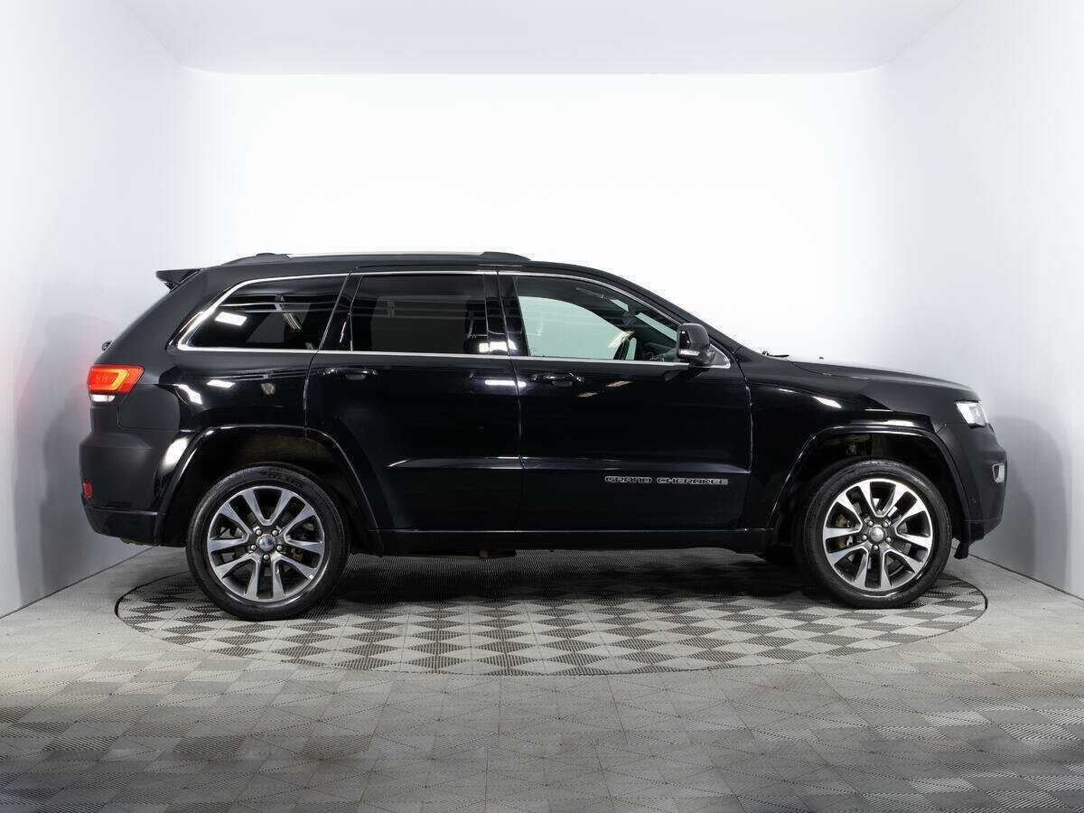 Jeep Grand Cherokee с пробегом — 2018 год. Фото: #3