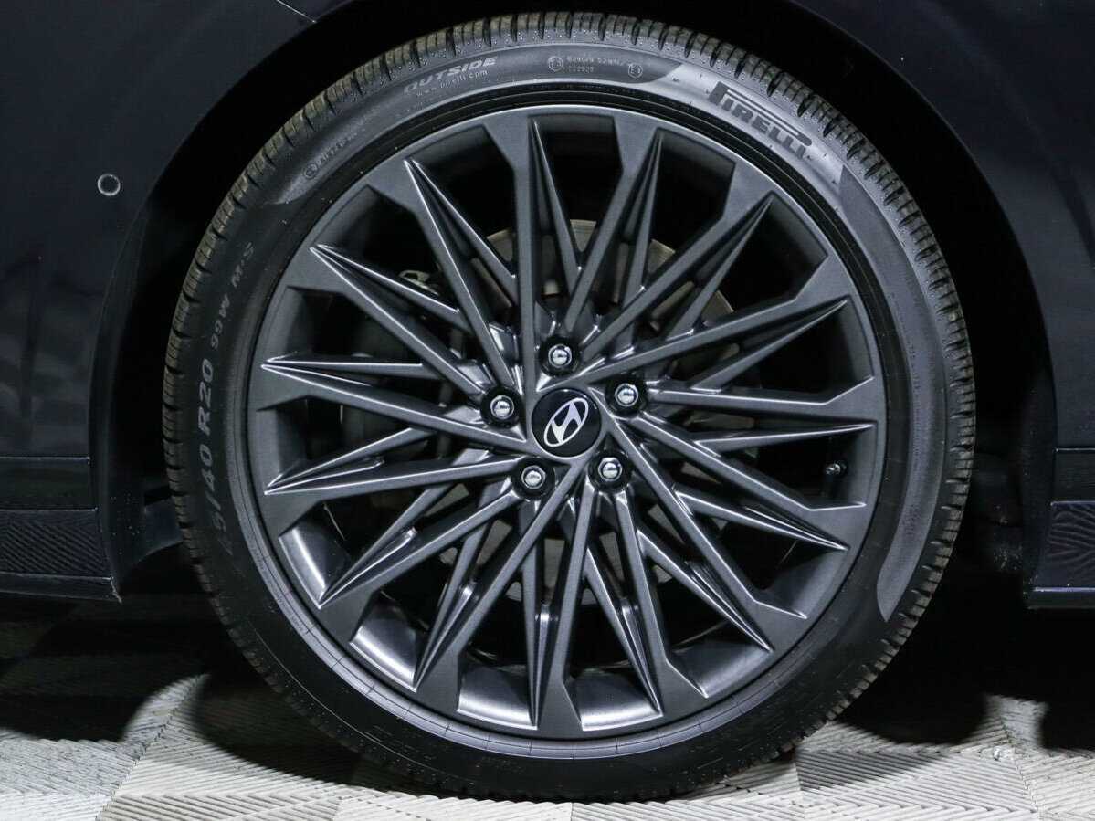 Hyundai Grandeur с пробегом — 2022 год. Фото: #11