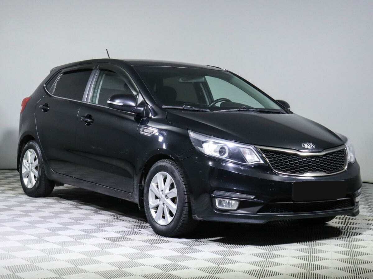 Kia Rio с пробегом — 2016 год. Фото: #1