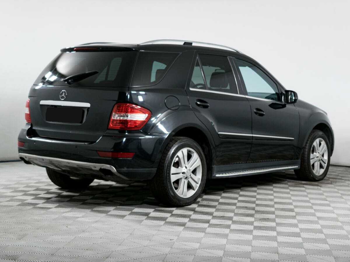 Mercedes-Benz M-Класс с пробегом — 2009 год. Фото: #3