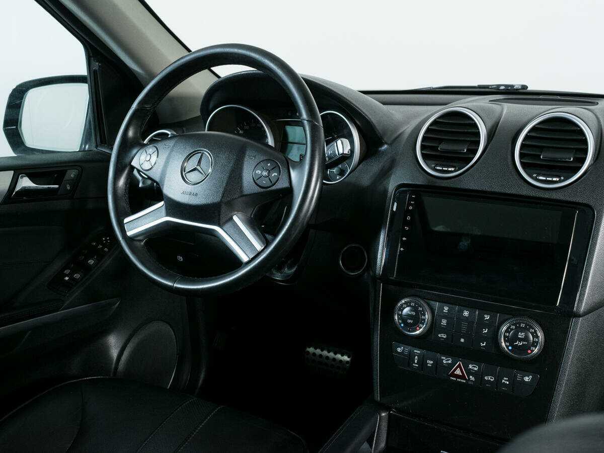 Mercedes-Benz M-Класс с пробегом — 2009 год. Фото: #9